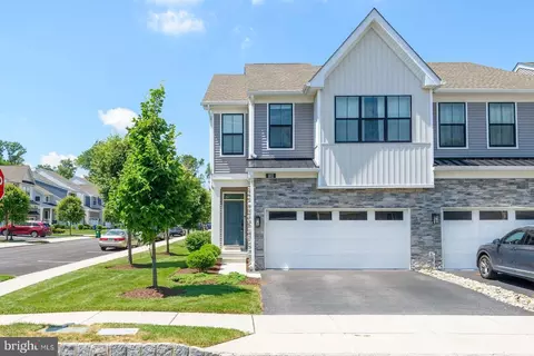 102 Segel Dr, Media, PA 19063