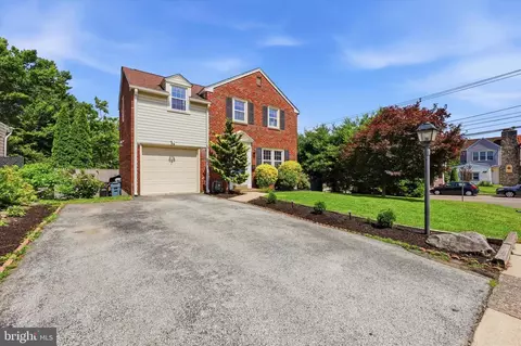 801 Terwood Rd, Drexel Hill, PA 19026
