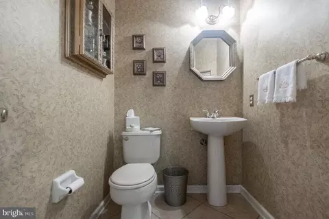Bath - 4 Marshall Ct, Glen Mills, PA 19342 photo 1 of 5