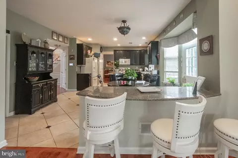 Kitchen - 4 Marshall Ct, Glen Mills, PA 19342 photo 4 of 5
