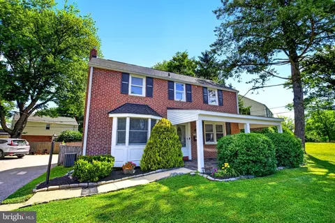 119 Heatherwood Rd, Havertown, PA 19083