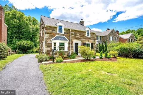 2842 Haverford Rd, Ardmore, PA 19003