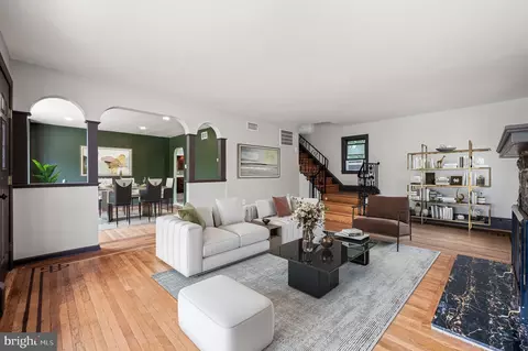 Living - 233 S Fairview Ave, Darby, PA 19082 photo 2 of 8