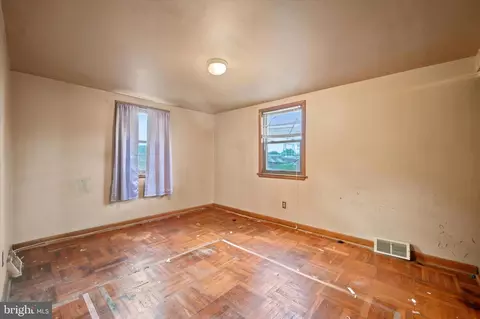 Bedroom - 146 Ervin Ave, Linwood, PA 19061 photo 2 of 3