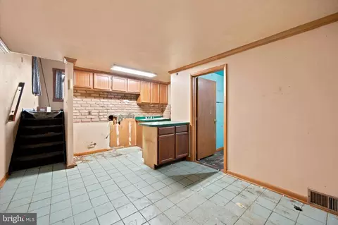 Entry Way - 146 Ervin Ave, Linwood, PA 19061 photo 1 of 1