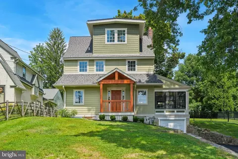 17 W Ridge Rd, Media, PA 19063
