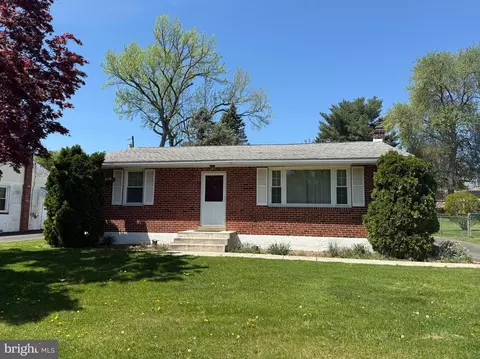 504 Monticello Ave, Chichester, PA 19014