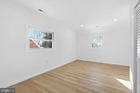 Bedroom - 2323 Mole Rd, Secane, PA 19018 photo 4 of 5