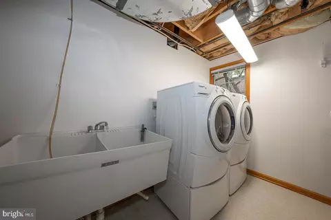 Other - 525 W Beechtree Ln, Wayne, PA 19087 photo 16 of 19