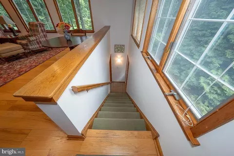 Entry Way - 525 W Beechtree Ln, Wayne, PA 19087 photo 5 of 5