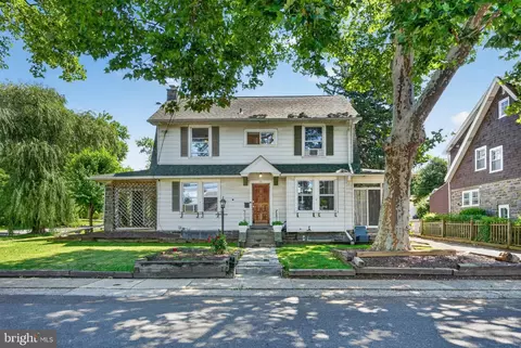 51 Windsor Ave, Upper Darby, PA 19082
