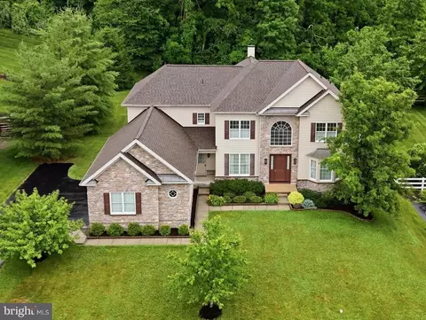 4 Strickland Way, Glen Mills, PA 19342