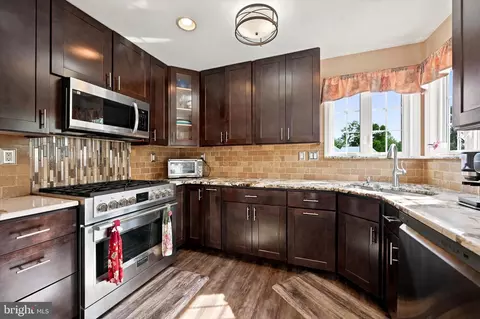 Kitchen - 16 Evans Way, Aston, PA 19014 photo 1 of 4