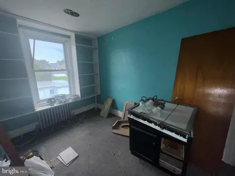 1408 E 11th St, Eddystone, PA 19022 photo 6