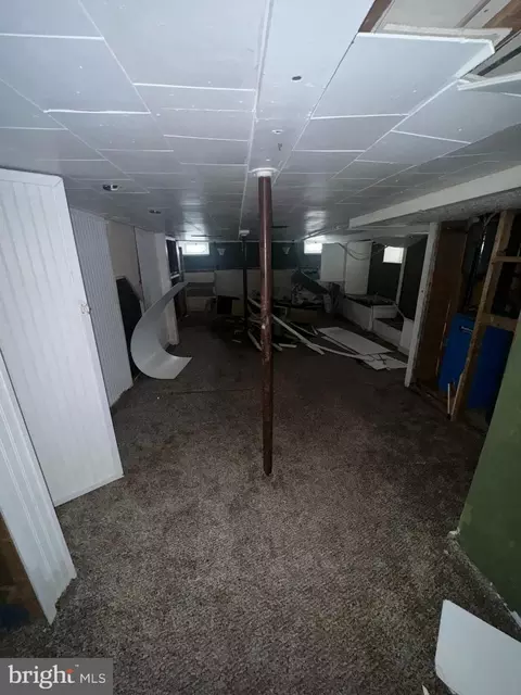 1408 E 11th St, Eddystone, PA 19022 photo 4