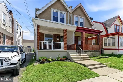 712 Pusey Ave, Collingdale, PA 19023