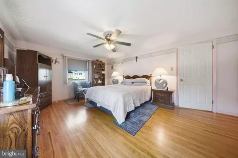 Bedroom - 855 Rhoads Dr, Springfield, PA 19064 photo 1 of 9