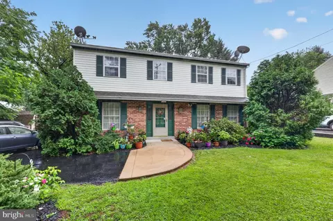 55 N State Rd, Springfield, PA 19064