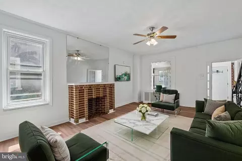 627 Walnut St, Darby, PA 19023