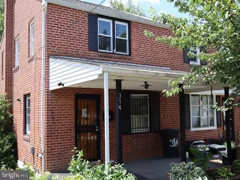 314 Felton Ave, Sharon Hill, PA 19079
