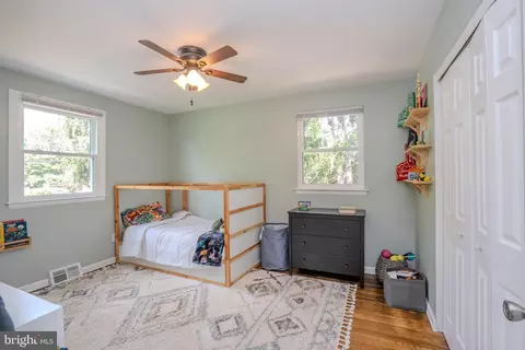 Bedroom - 697 Cherry Tree Rd, Chichester, PA 19014 photo 5 of 5