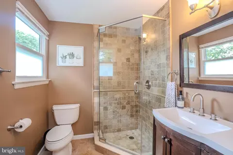 Bath - 697 Cherry Tree Rd, Chichester, PA 19014 photo 1 of 3
