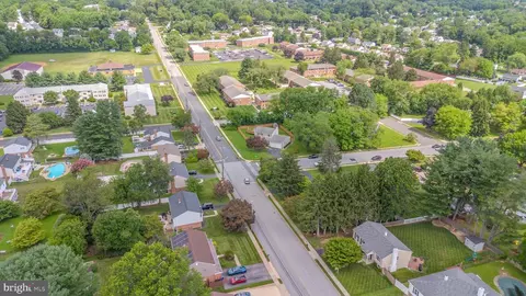 View/Area - 697 Cherry Tree Rd, Chichester, PA 19014 photo 6 of 15