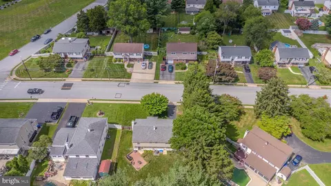 View/Area - 697 Cherry Tree Rd, Chichester, PA 19014 photo 3 of 15