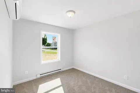 Bedroom - 12 Market Ln, Marcus Hook, PA 19061 photo 1 of 1