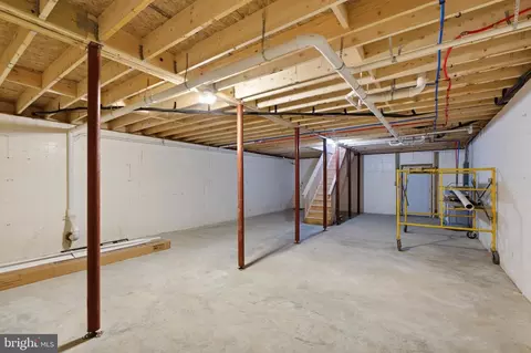 Other - 12 Market Ln, Marcus Hook, PA 19061 photo 6 of 8