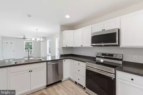 Kitchen - 12 Market Ln, Marcus Hook, PA 19061 photo 1 of 1