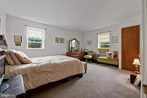 Bedroom - 412 N Wayne Ave #208, Wayne, PA 19087 photo 1 of 3