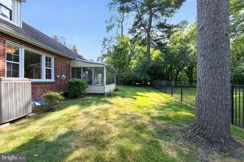 Exterior - 100 E Rose Valley Rd, Wallingford, PA 19086 photo 4 of 6