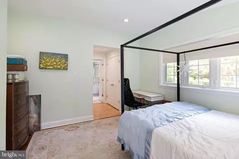 Bedroom - 336 Overhill Rd, Wayne, PA 19087 photo 2 of 8