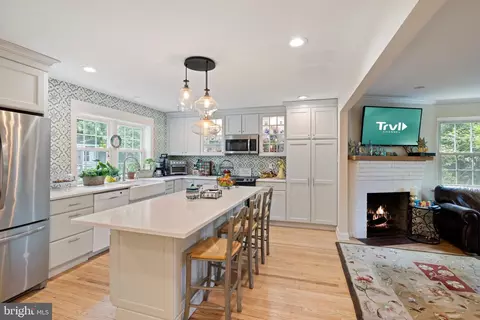 Kitchen - 336 Overhill Rd, Wayne, PA 19087 photo 4 of 4