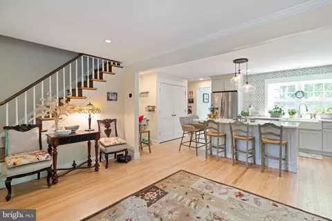 Entry Way - 336 Overhill Rd, Wayne, PA 19087 photo 8 of 9