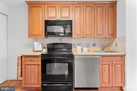 Kitchen - 393 Grange Rd, Wayne, PA 19087 photo 1 of 3