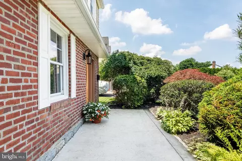 Other - 393 Grange Rd, Wayne, PA 19087 photo 1 of 7