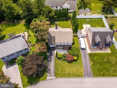 View/Area - 393 Grange Rd, Wayne, PA 19087 photo 1 of 4