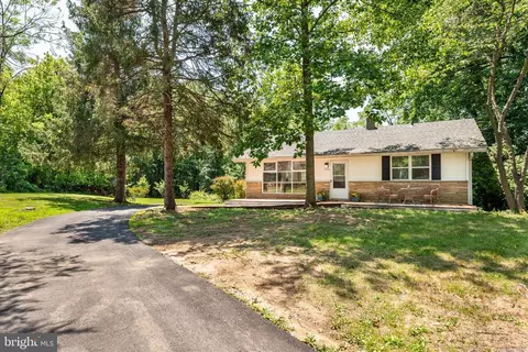 250 S Pennell Rd, Media, PA 19063