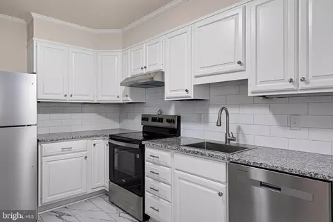 Kitchen - 8 Cedar, Marcus Hook, PA 19061 photo 1 of 1