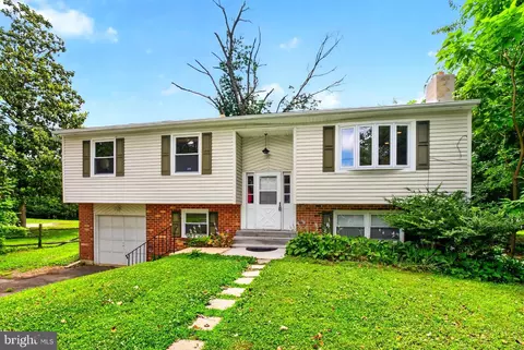 Exterior - 1745 Larkin Rd, Boothwyn, PA 19061 photo 2 of 6