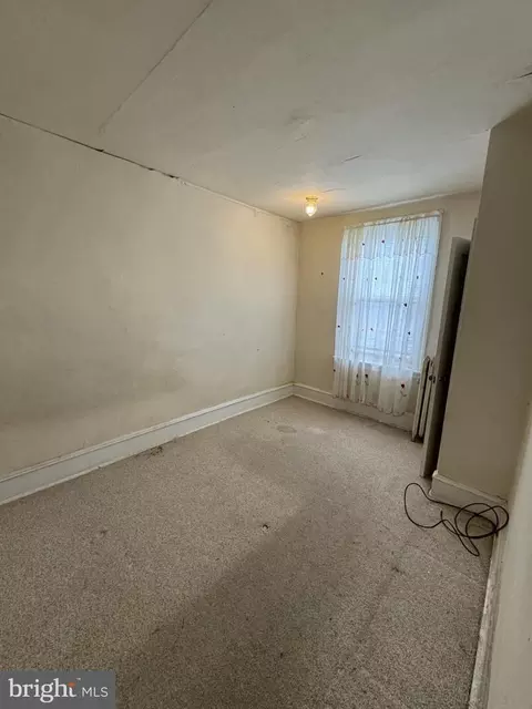 Bedroom - 17 New St, Darby, PA 19082 photo 2 of 3