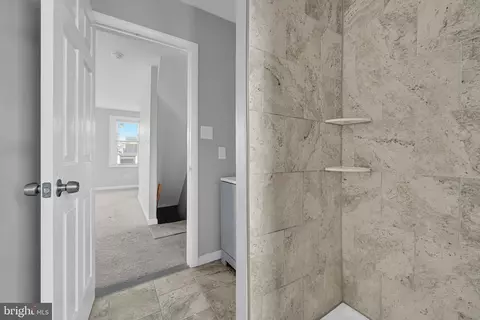 Entry Way - 6 W 6th St, Marcus Hook, PA 19061 photo 1 of 3