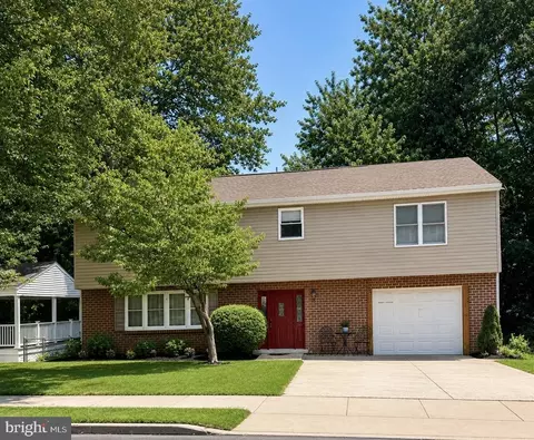 1408 Donna Ave, Woodlyn, PA 19094