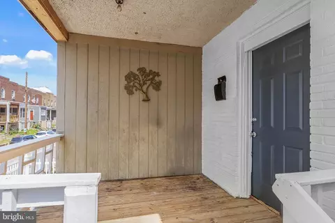 Exterior - 7052 Aberdeen Rd, Darby, PA 19082 photo 2 of 4