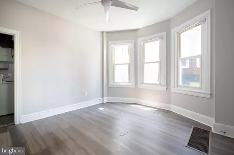 209 N 2nd St, Darby, PA 19023