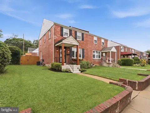 1024 Cobbs St, Drexel Hill, PA 19026
