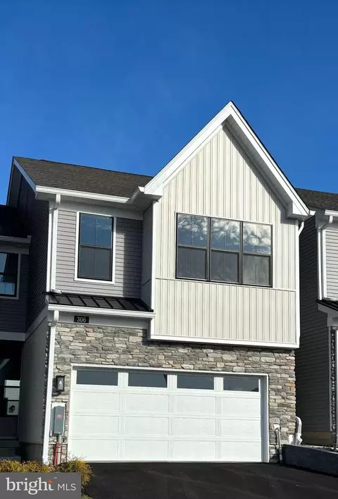 306 Segel Dr, Media, PA 19063