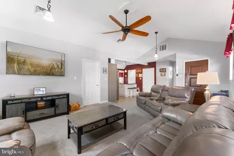 Entry Way - 1748 Larkin Rd, Boothwyn, PA 19061 photo 2 of 2